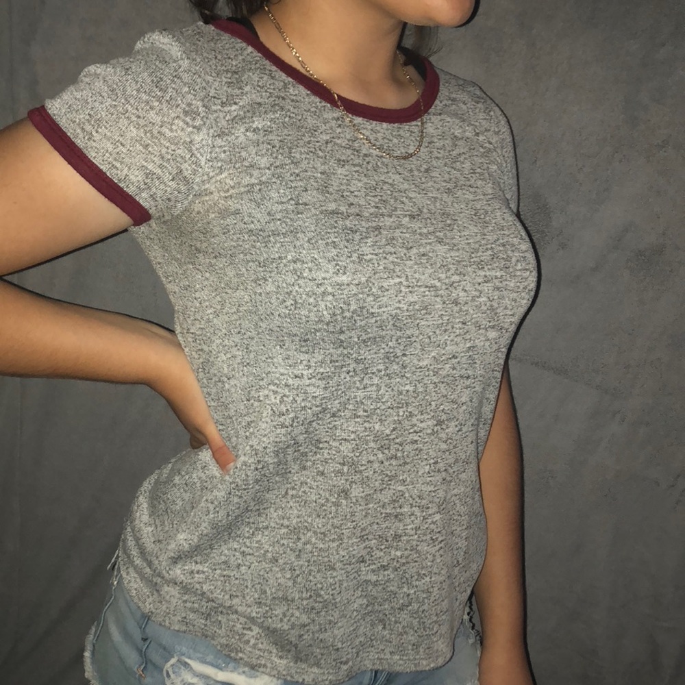 A cute flowey top .